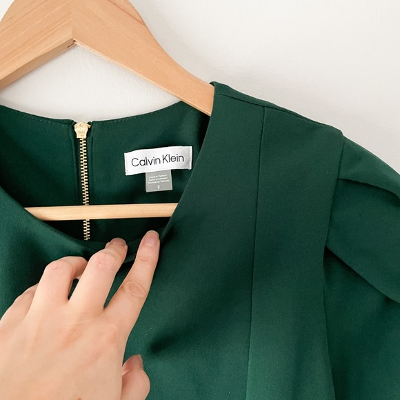 Calvin Klein // Green Tulip Sleeve Sheath Dress - The Perfect Holiday Dress - Picture 3 of 6